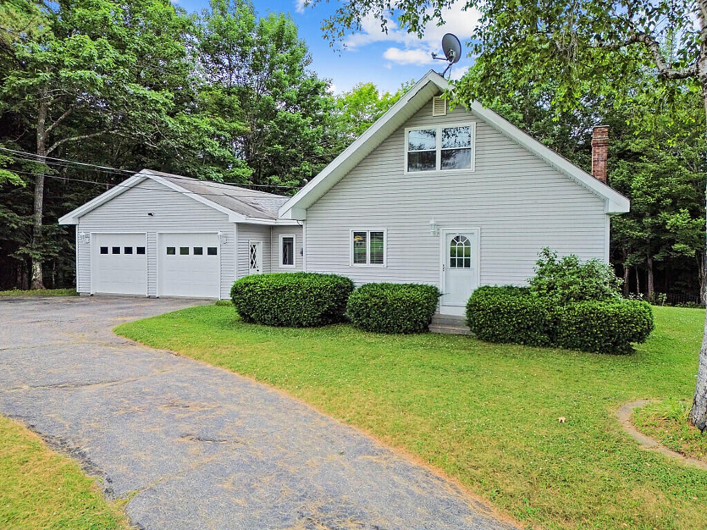93 Bay Road