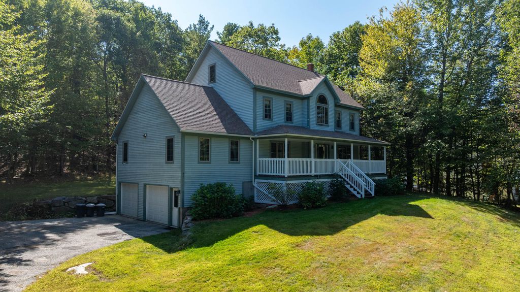 Photo of 81 Madison Drive, Naples, ME 04055 (MLS # 1656254)
