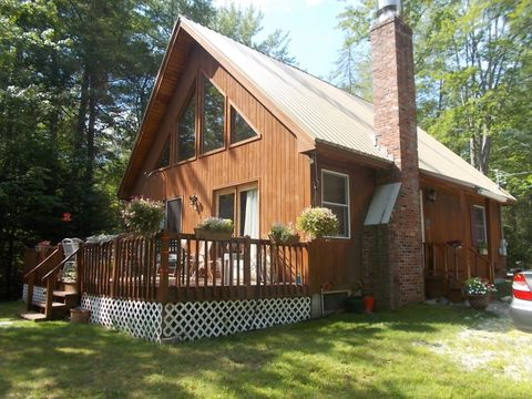Photo of 654 Greenwood Road, Greenwood, ME 04255 (MLS # 1661708)