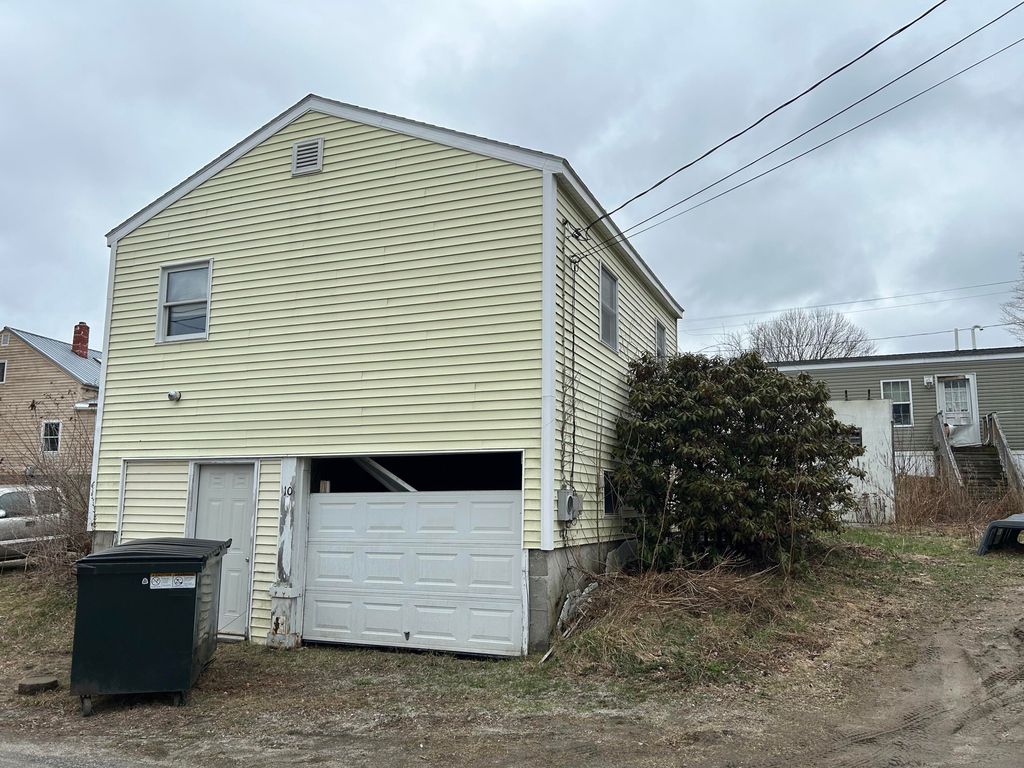 Photo of 17 Royal Street, Winthrop, ME 04364 (MLS # 1658061)