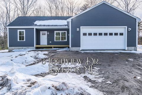 Photo of 3 Lochview Drive, Lewiston, ME 04240 (MLS # 1653510)