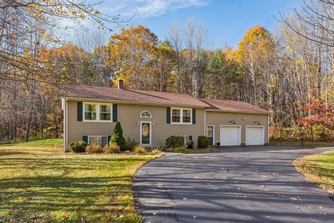 Photo of 196 Beech Hill Road, Auburn, ME 04210 (MLS # 1642290) Photo of 196 Beech Hill Road, Auburn, ME 04210 (MLS # 1642290)