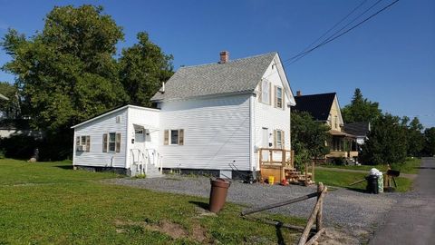 Photo of 5 Water Street, Presque Isle, ME 04769 (MLS # 1653892)
