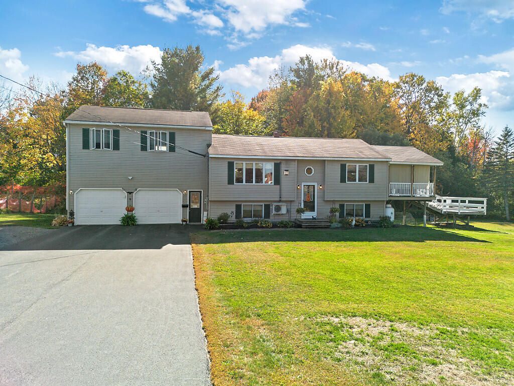 Photo of 9 Valley Farms Road, Fairfield, ME 04937 (MLS # 1640301)