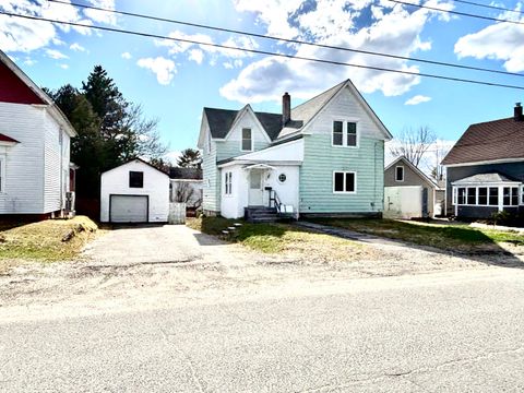 Photo of 420 Katahdin Avenue, Millinocket, ME 04462 (MLS # 1659550)