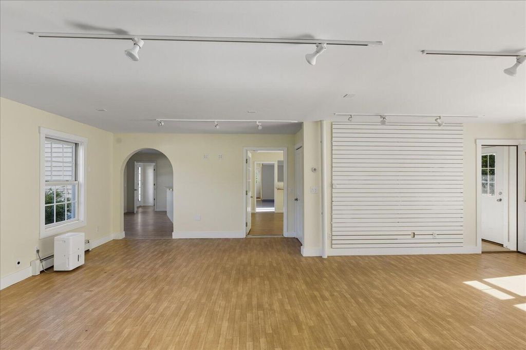 Photo of 589 Commercial Street, Rockport, ME 04856 (MLS # 1638427)