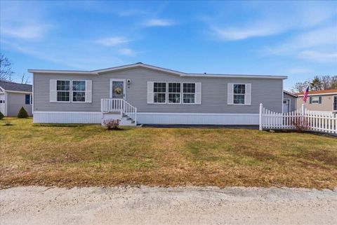Photo of 10 Houle Street, Sabattus, ME 04280 (MLS # 1656650)