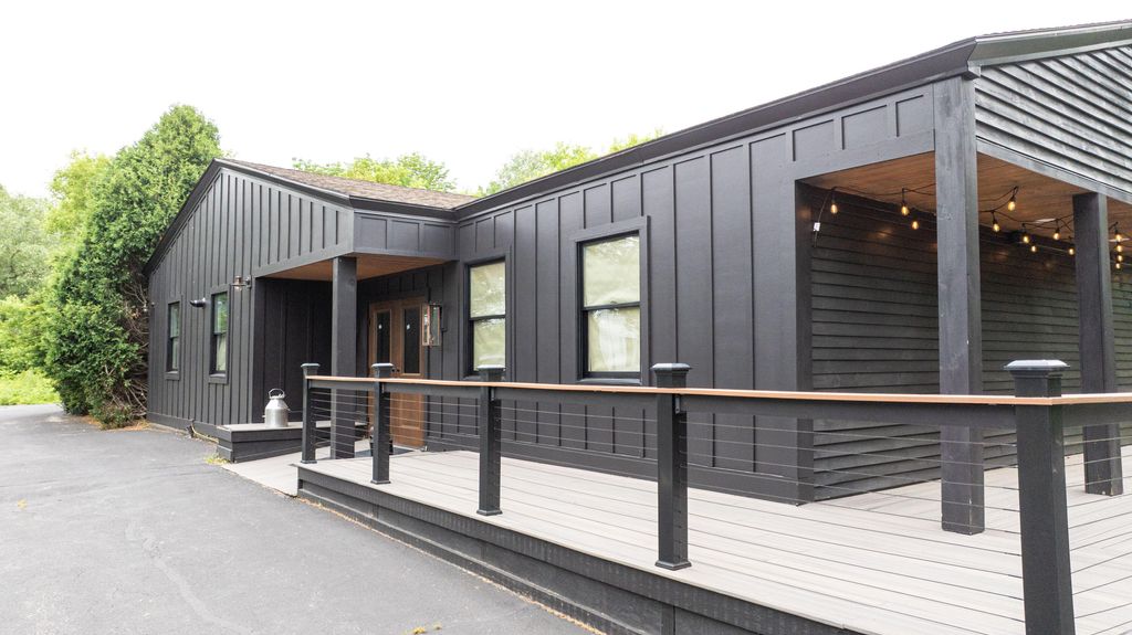 Photo of 137 Longwoods Road, Cumberland, ME 04021 (MLS # 1643316)