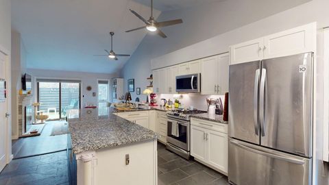 Photo of 10 Hubbard Farms Road #7, Orono, ME 04473 (MLS # 1658348)