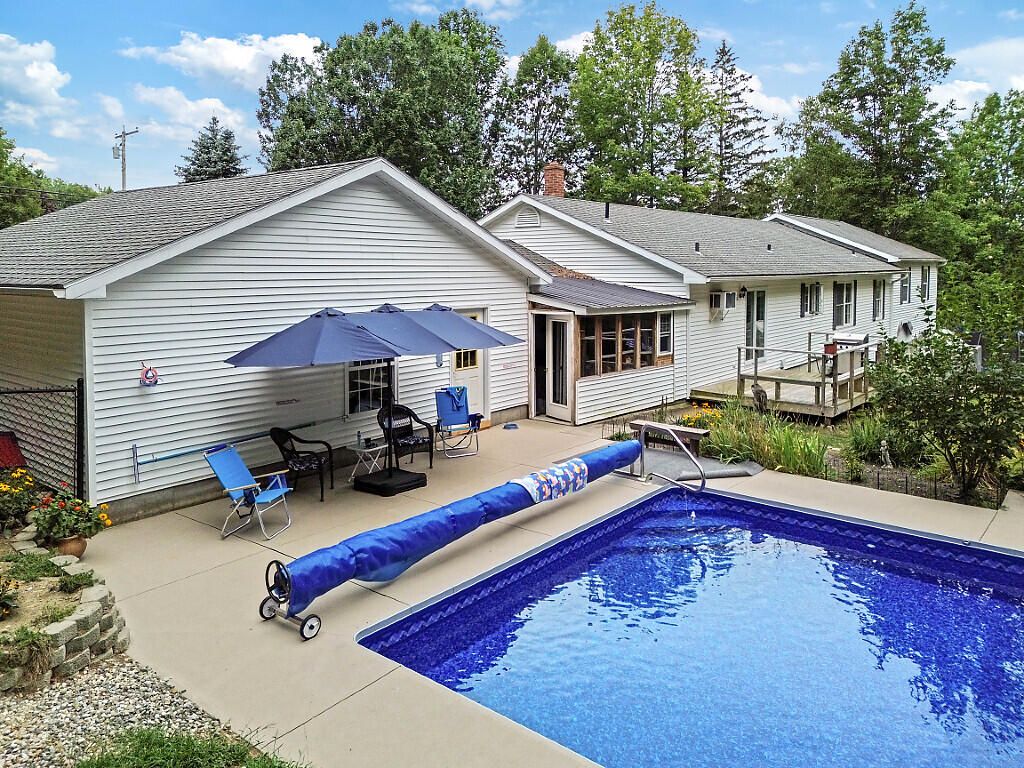 Photo of 336 Main Street, Winthrop, ME 04364 (MLS # 1649231)