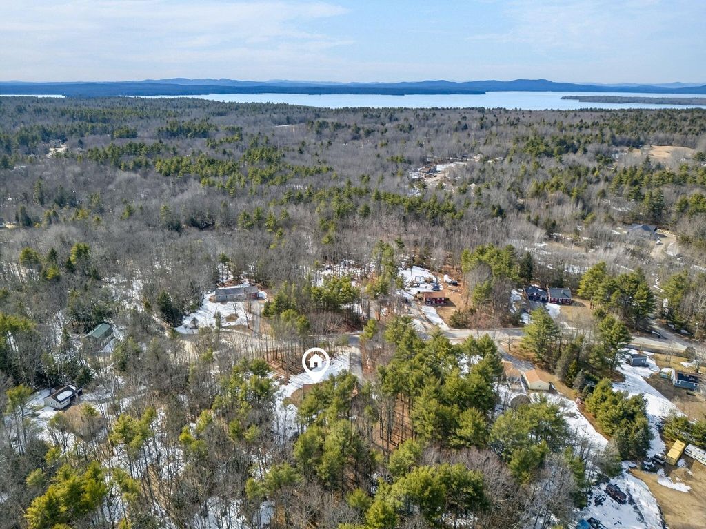 Photo of 10 Deerfield Circle, Standish, ME 04084 (MLS # 1654764)