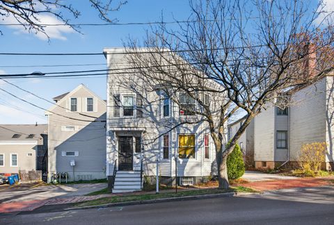 Photo of 29 Parris Street #3, Portland, ME 04101 (MLS # 1643925)
