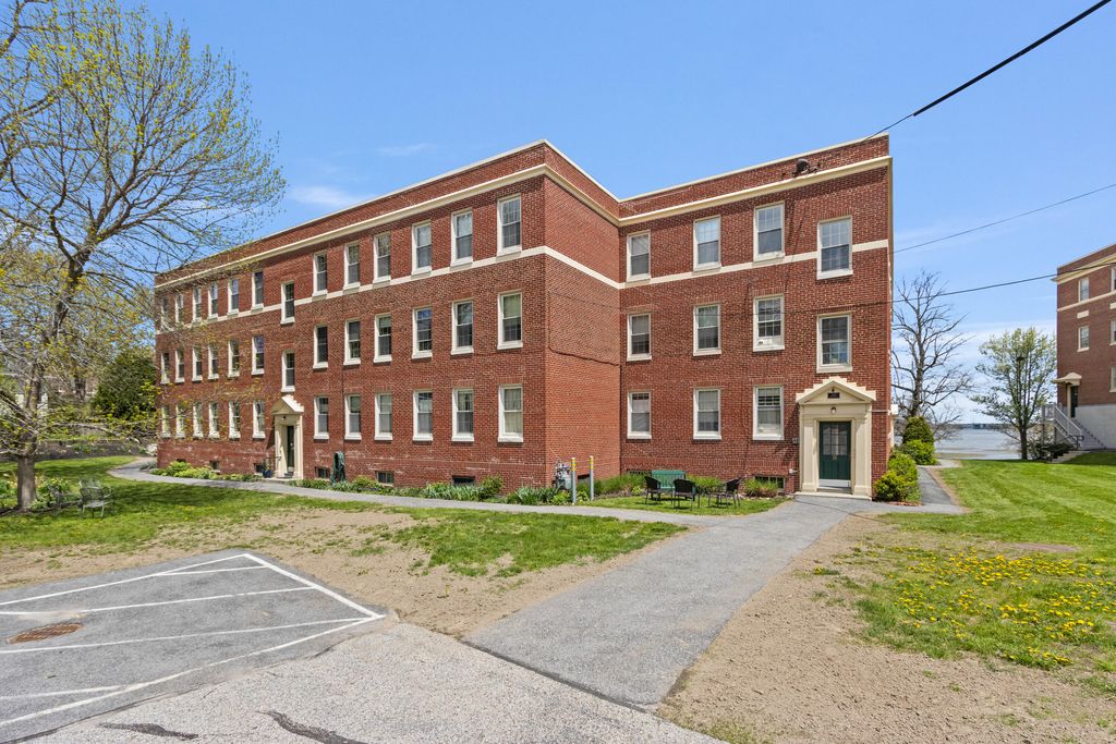 Photo of 290 Baxter Boulevard #F2, Portland, ME 04101 (MLS # 1663681)