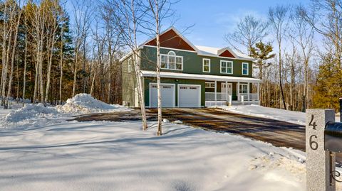 Photo of 46 Autumn Ridge, Sabattus, ME 04280 (MLS # 1650289)