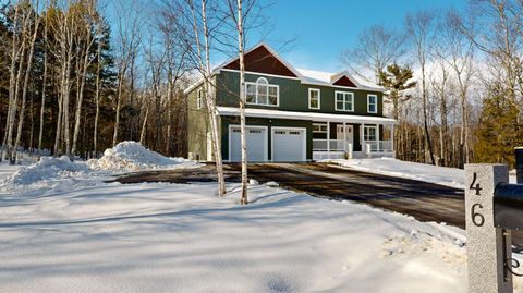 Photo of 46 Autumn Ridge, Sabattus, ME 04280 (MLS # 1650289)