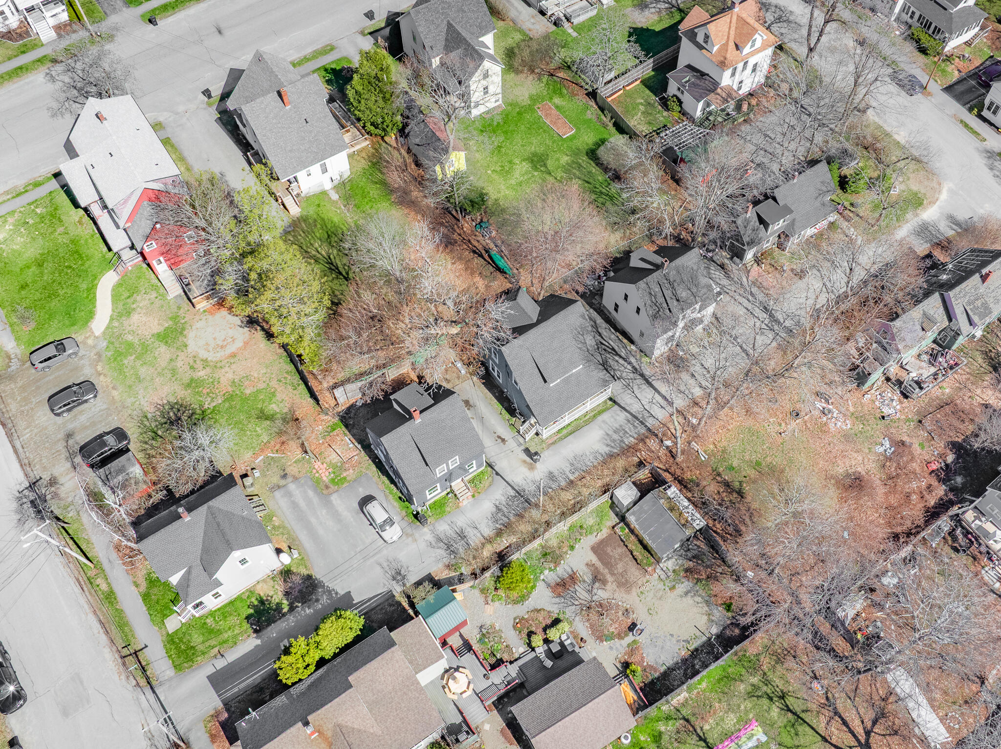 7,9,11,49 Bowdoin Place & 66 Wing Street