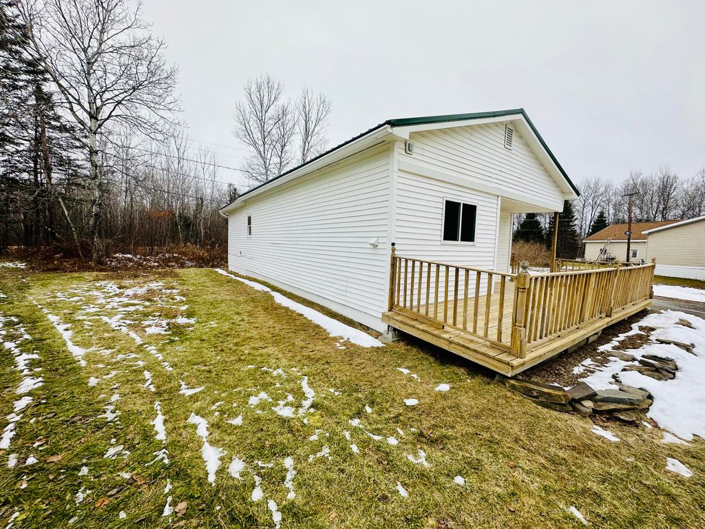 Photo of 14 Crestmont Circle, Presque Isle, ME 04769 (MLS # 1644489)