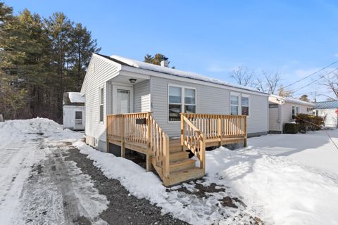 Photo of 25 Longfellow Drive, Westbrook, ME 04092 (MLS # 1651898)