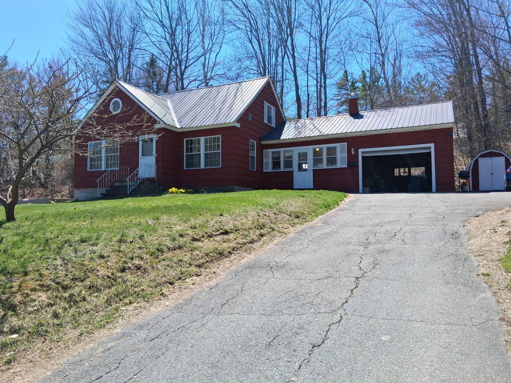 Photo of 431 Raymond Street, Rumford, ME 04276 (MLS # 1660637)