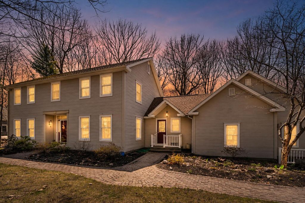 Photo of 1005 Buck Hill Drive, Veazie, ME 04401 (MLS # 1661817)