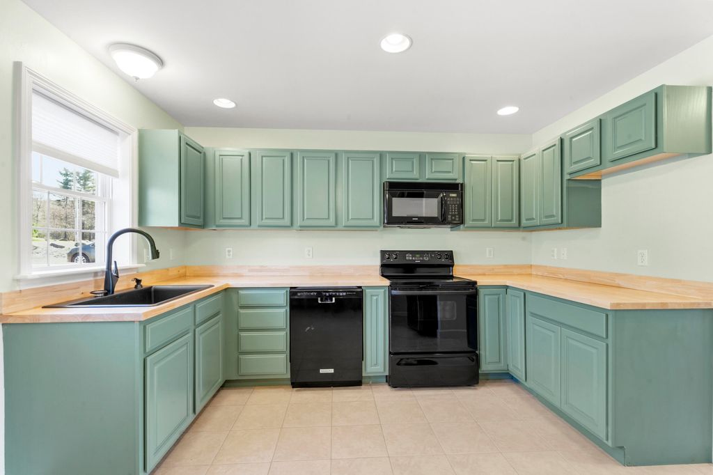 Photo of 41 River Village Drive #41, Milford, ME 04461 (MLS # 1660891)