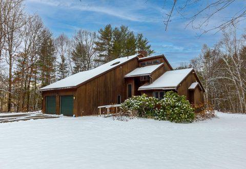 Photo of 566 Deerfield Drive, Hermon, ME 04401 (MLS # 1648751)