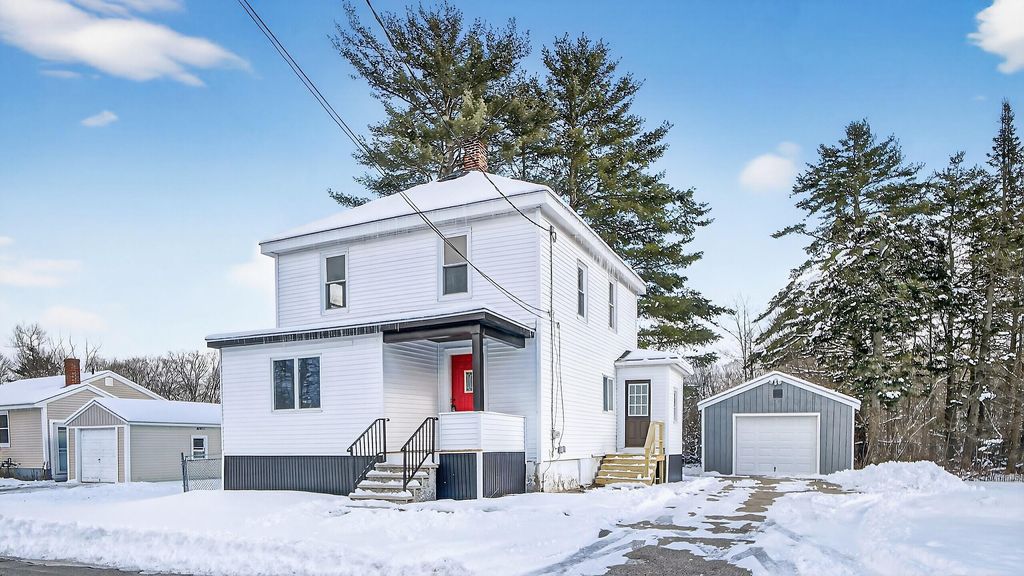 Photo of 104 Webb Street, Portland, ME 04102 (MLS # 1650090)