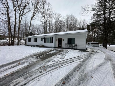 Photo of 46 Silver Ridge, Veazie, ME 04401 (MLS # 1646826)