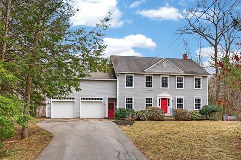 Photo of 64 Moody Road, Brunswick, ME 04011 (MLS # 1656755)