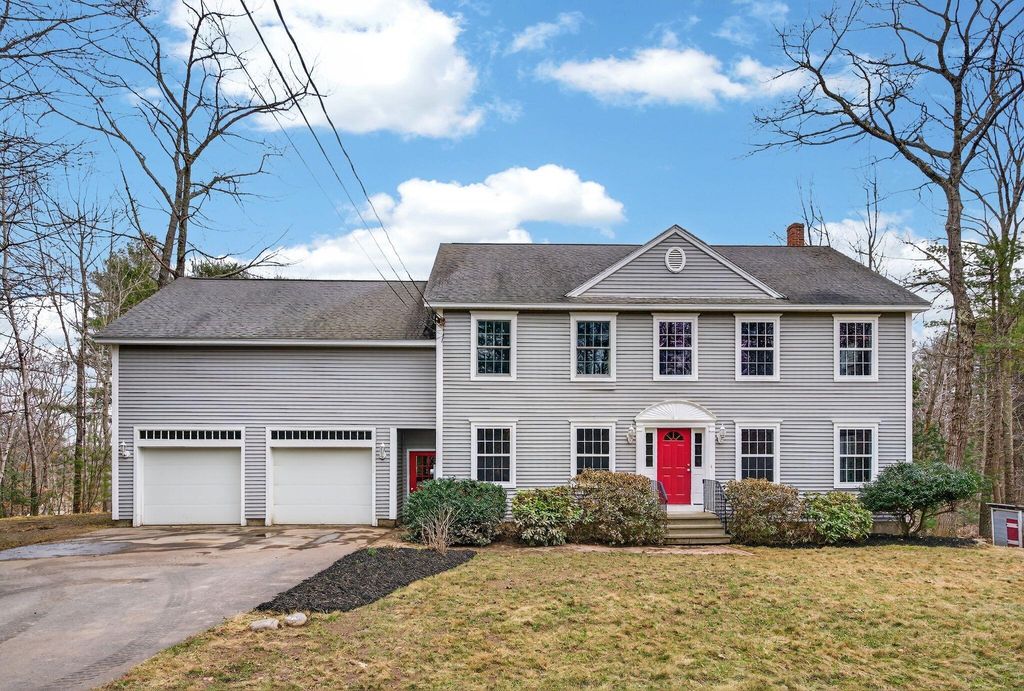 Photo of 64 Moody Road, Brunswick, ME 04011 (MLS # 1656755)