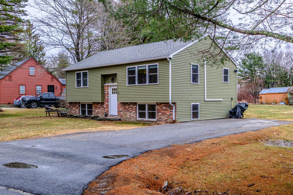 Photo of 61 Yankee Drive, Yarmouth, ME 04096 (MLS # 1656624)