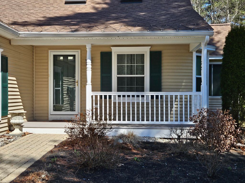 Photo of 33 Heritage Drive #10-9, Wells, ME 04090 (MLS # 1657181)