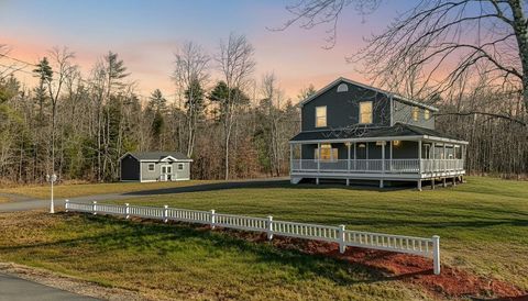 Photo of 17 Blue Rose Lane, Lebanon, ME 04027 (MLS # 1644068)