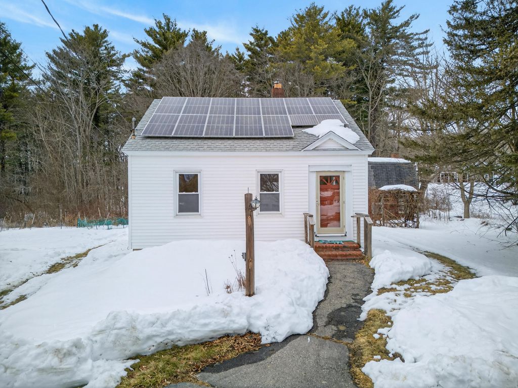 Photo of 161 Bolt Hill Road, Eliot, ME 03903 (MLS # 1652956)
