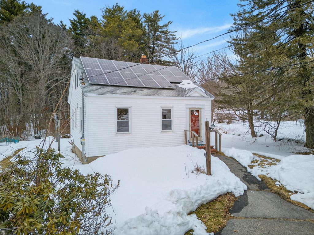 Photo of 161 Bolt Hill Road, Eliot, ME 03903 (MLS # 1652956)