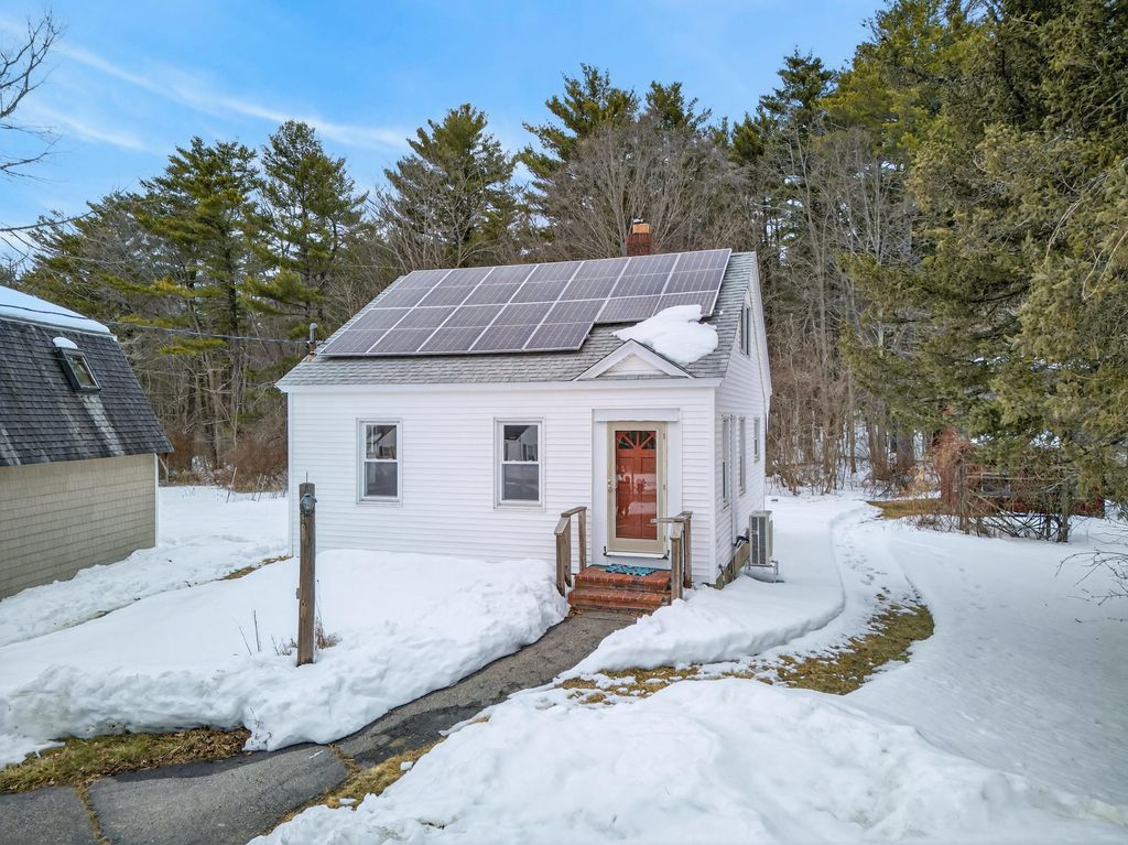 Photo of 161 Bolt Hill Road, Eliot, ME 03903 (MLS # 1652956)
