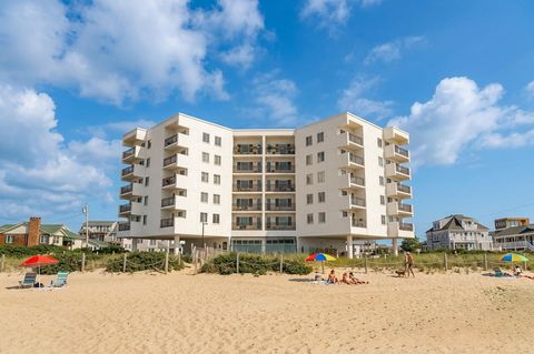 Photo of 1 Cleaves Street #304, Old Orchard Beach, ME 04064 (MLS # 1651569)
