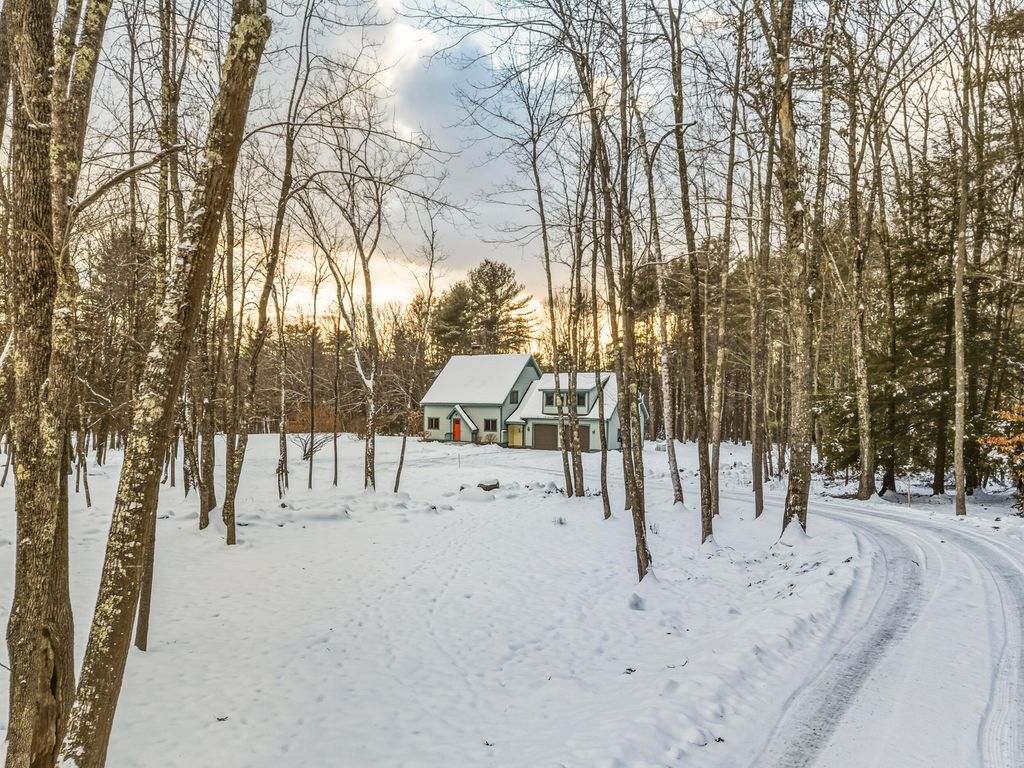 Photo of 227 Benson Road, Manchester, ME 04351 (MLS # 1648823)