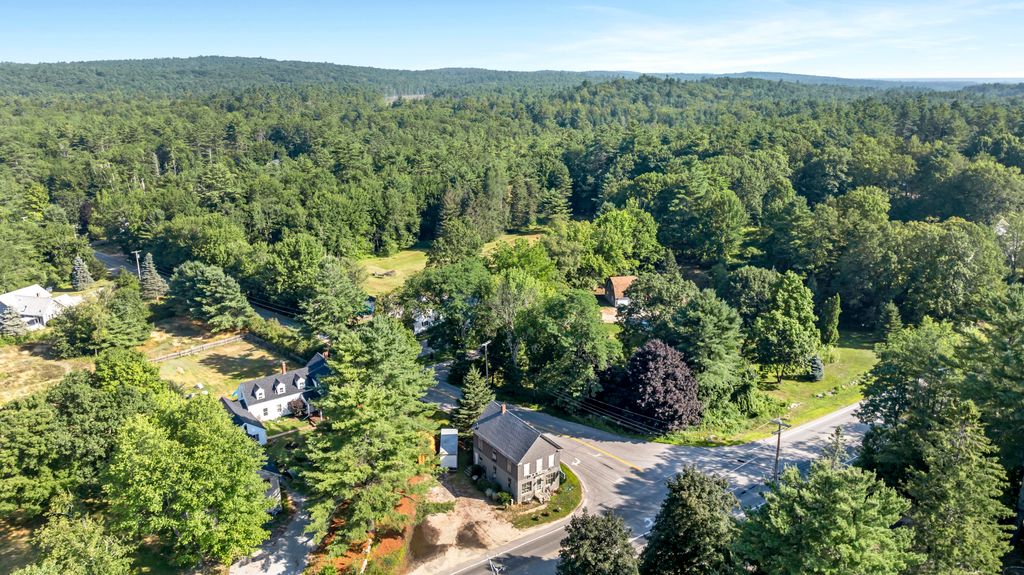 Photo of 304 W Gray Road, Gray, ME 04039 (MLS # 1632567)