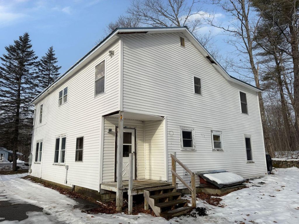 Photo of 2509 Essex Street, Orono, ME 04473 (MLS # 1650133)
