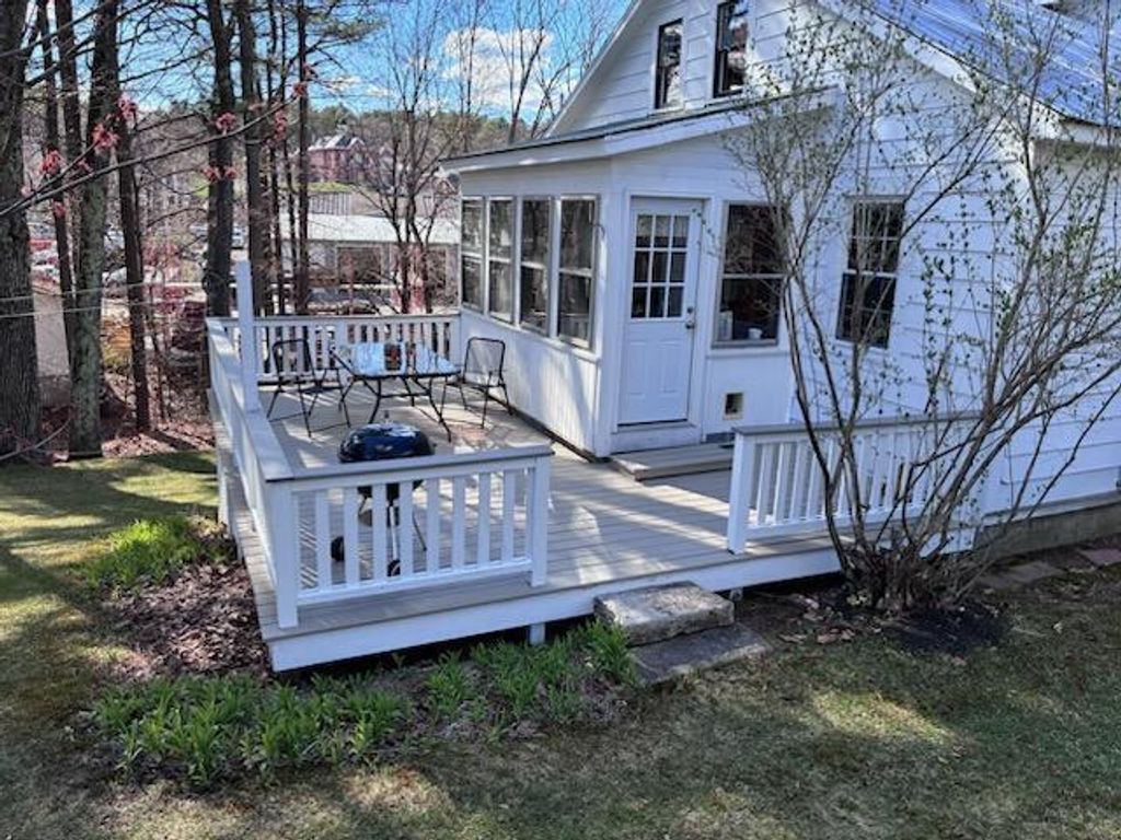 Photo of 15 Briggs Avenue, Paris, ME 04281 (MLS # 1661015)