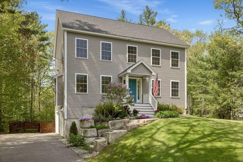 Photo of 16 Bayview Drive, Eliot, ME 03903 (MLS # 1663859)