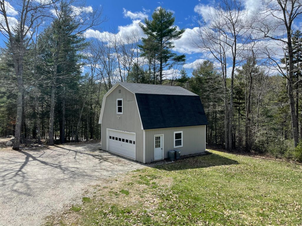Photo of 1004 Biscay Road, Bremen, ME 04551 (MLS # 1586551)