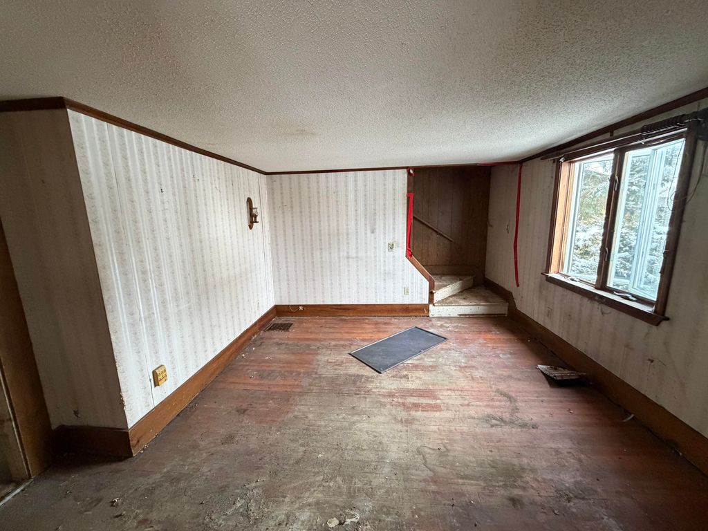 Photo of 240 Grove Street, Bangor, ME 04401 (MLS # 1649359)