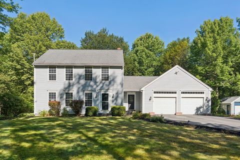 Photo of 19 Independence Way, Falmouth, ME 04105 (MLS # 1635243)