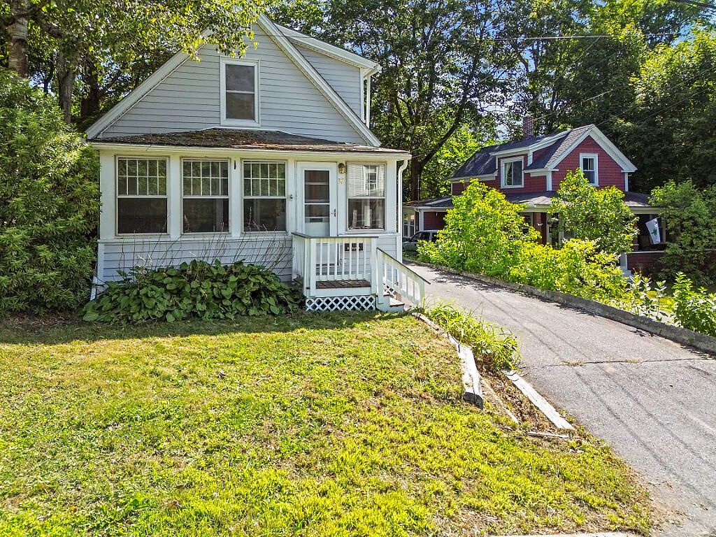 Photo of 32 Murray Street, Augusta, ME 04330 (MLS # 1635482)