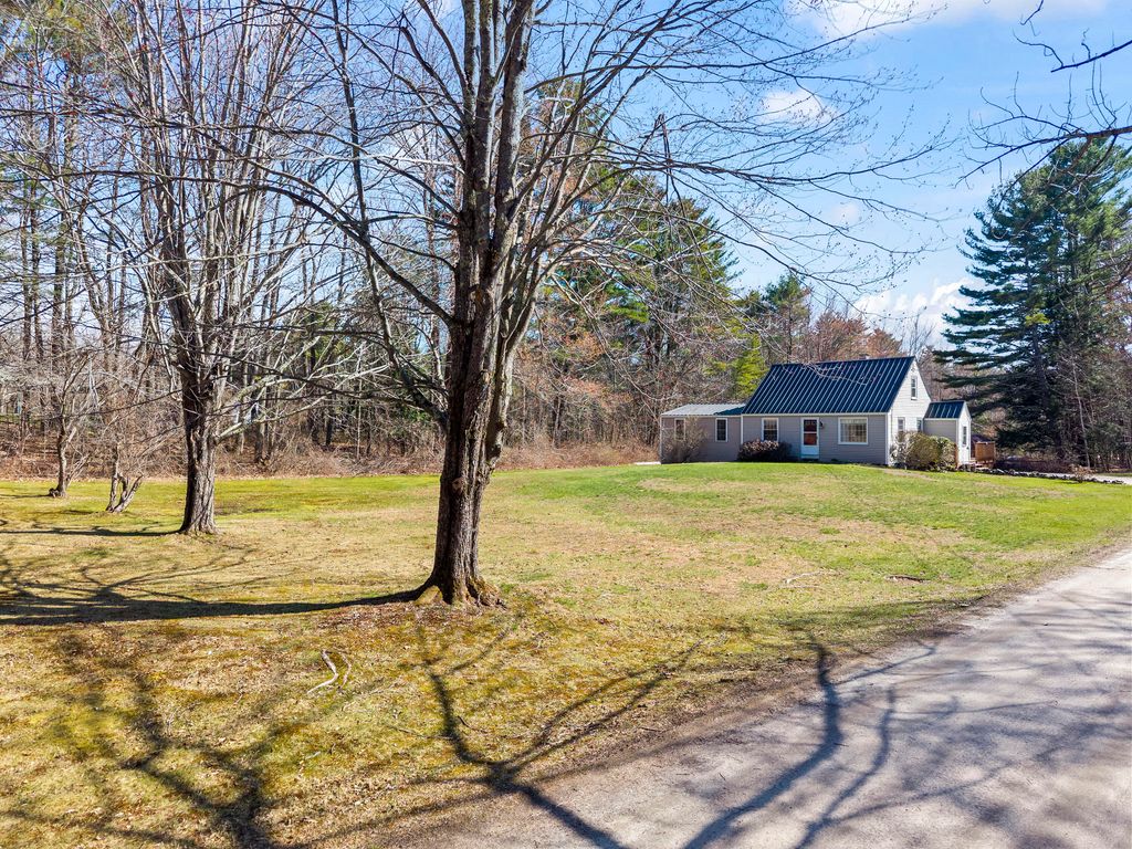 Photo of 130 Bragdon Road, Freeport, ME 04032 (MLS # 1660659)