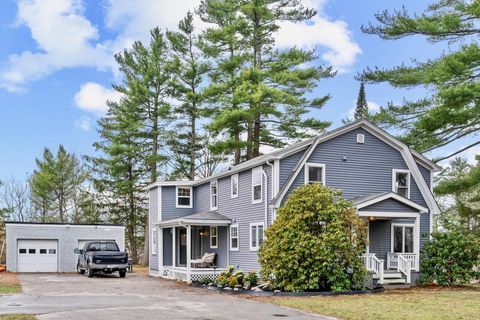 Photo of 15 Cole Road, Biddeford, ME 04005 (MLS # 1660518)