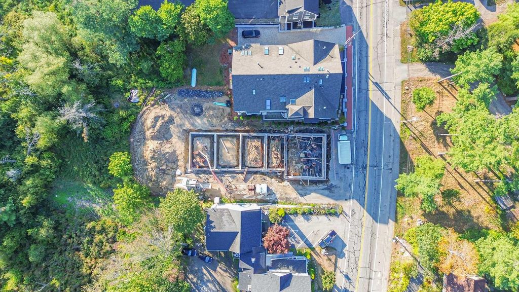 Photo of 294 York Street #1, York, ME 03909 (MLS # 1643937)