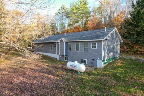 Photo of 206 Livermore Falls Road, Farmington, ME 04938 (MLS # 1642097) Photo of 206 Livermore Falls Road, Farmington, ME 04938 (MLS # 1642097)